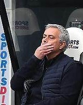 开云体育网址-甩锅语录越精彩 穆帅的“最后疯狂”越临近终点