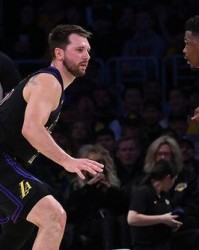 kaiyun-近7战6胜！东契奇：我们凭借的是顽强防守 每个回合都在战斗