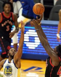 送出4记封盖！维金斯：我在改变外界对我的防守看法