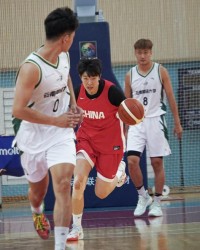 中国女篮20人的队伍4人缺席，只剩16人，宫鲁鸣巧妇难为无米之炊