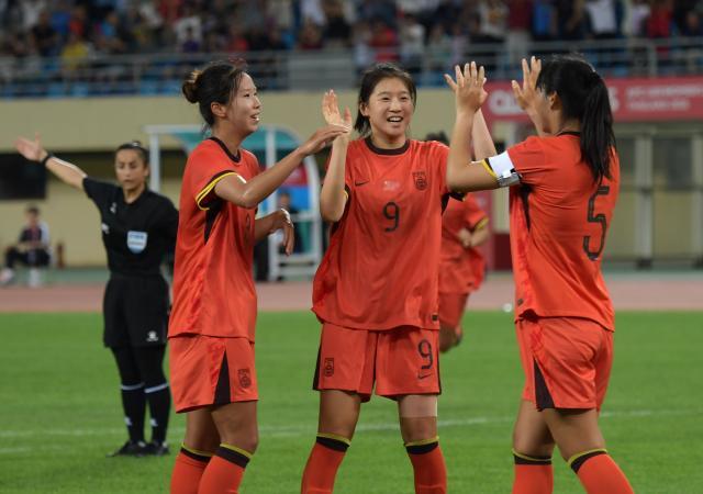 （体育）（4）足球——U20女足亚洲杯预选赛：中国胜叙利亚XxjpseC007004_20250807_PEPFN0A001.jpg